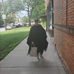 Meet your Posher, Ivana